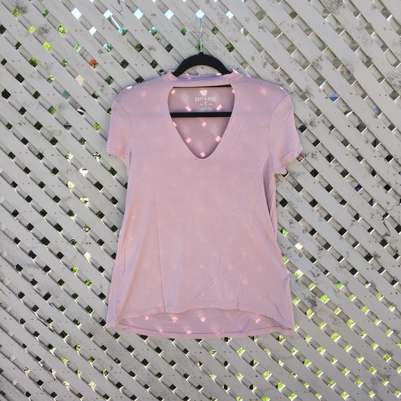 American Eagle Pink Cut-out Top - Picture 1 of 3